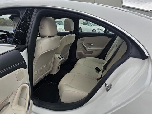 Used 2025 Mercedes-Benz CLA 250 image 25