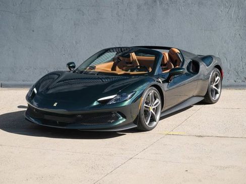 Used 2024 Ferrari 296 GTS image 5