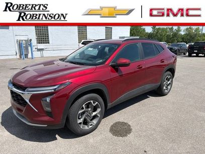 Used 2025 Chevrolet Trax LT