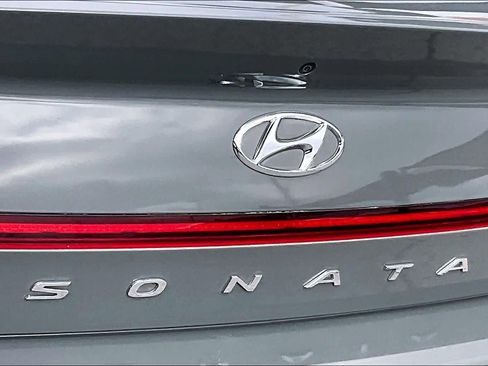 Used 2021 Hyundai Sonata SEL Plus w/ Tech Package image 26