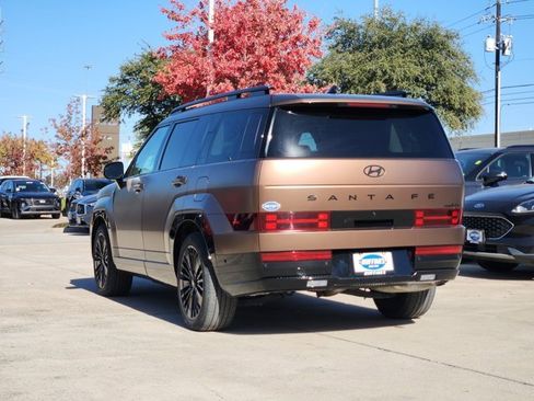 Used 2025 Hyundai Santa Fe Calligraphy image 6