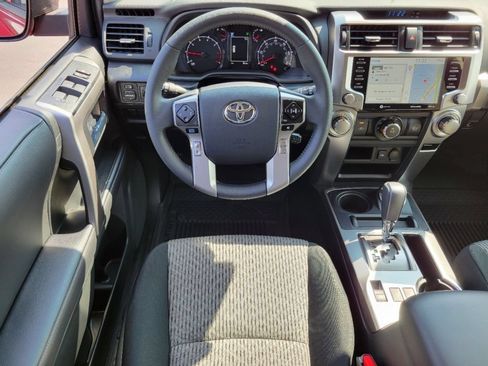 Used 2023 Toyota 4Runner SR5 AWD/4WD image 26