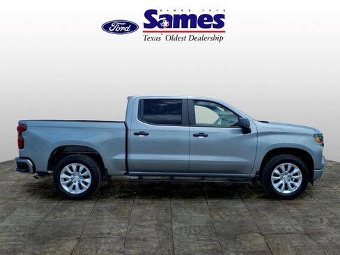 Used 2023 Chevrolet Silverado 1500 Custom RWD image 2