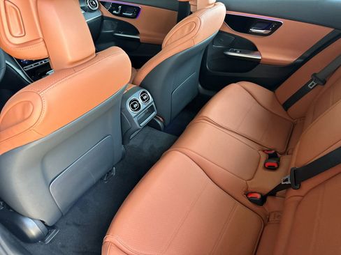 New 2025 Mercedes-Benz C 300 4MATIC Sedan image 12
