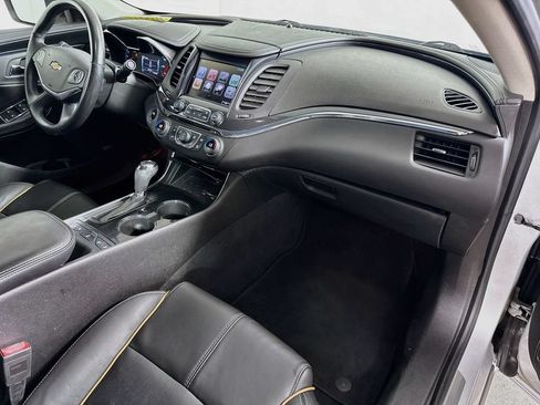 Used 2020 Chevrolet Impala Premier FWD image 28