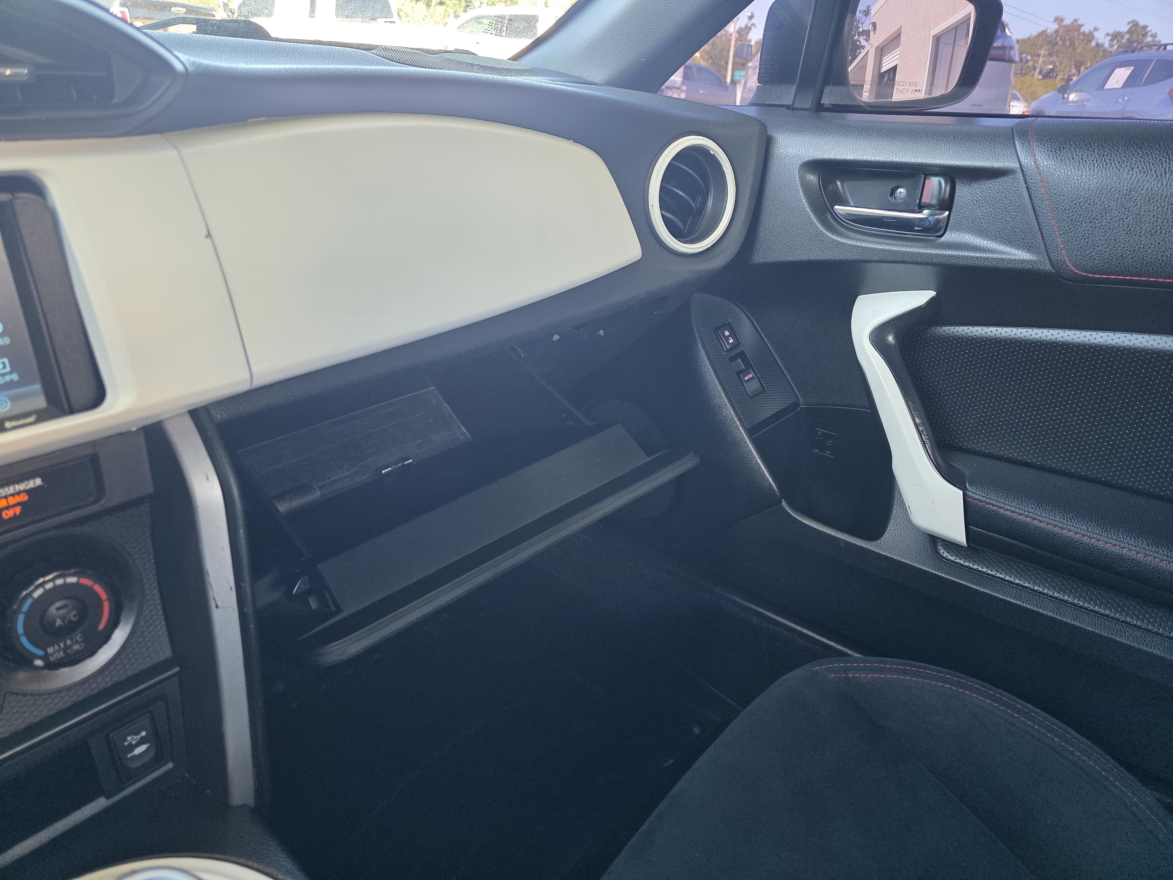 Used 2013 Scion FR-S RWD image 27