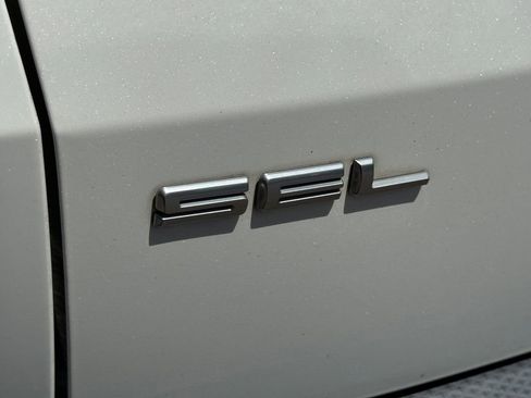 Used 2021 Ford Escape SEL w/ Technology Package FWD image 21