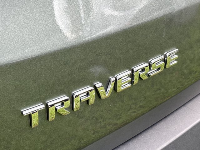 Used 2023 Chevrolet Traverse LT w/ LPO, Floor Liner Package FWD image 10