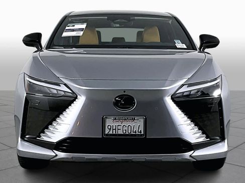 Used 2023 Lexus RZ 450e Premium image 3