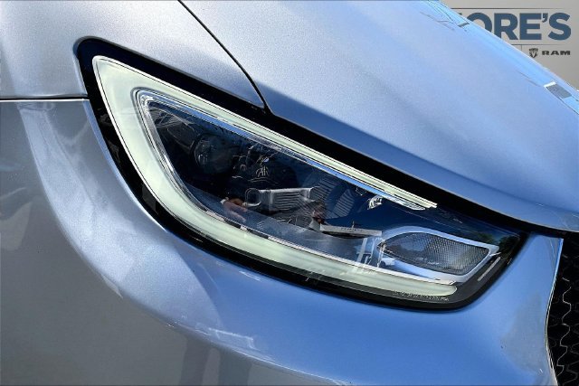 Used 2024 Chrysler Pacifica Touring-L FWD image 32