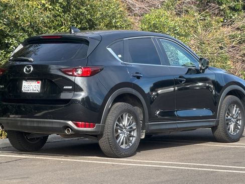 Used 2018 MAZDA CX-5 Sport image 4