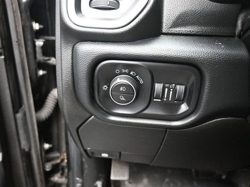 Used 2019 RAM 2500 Laramie image 18