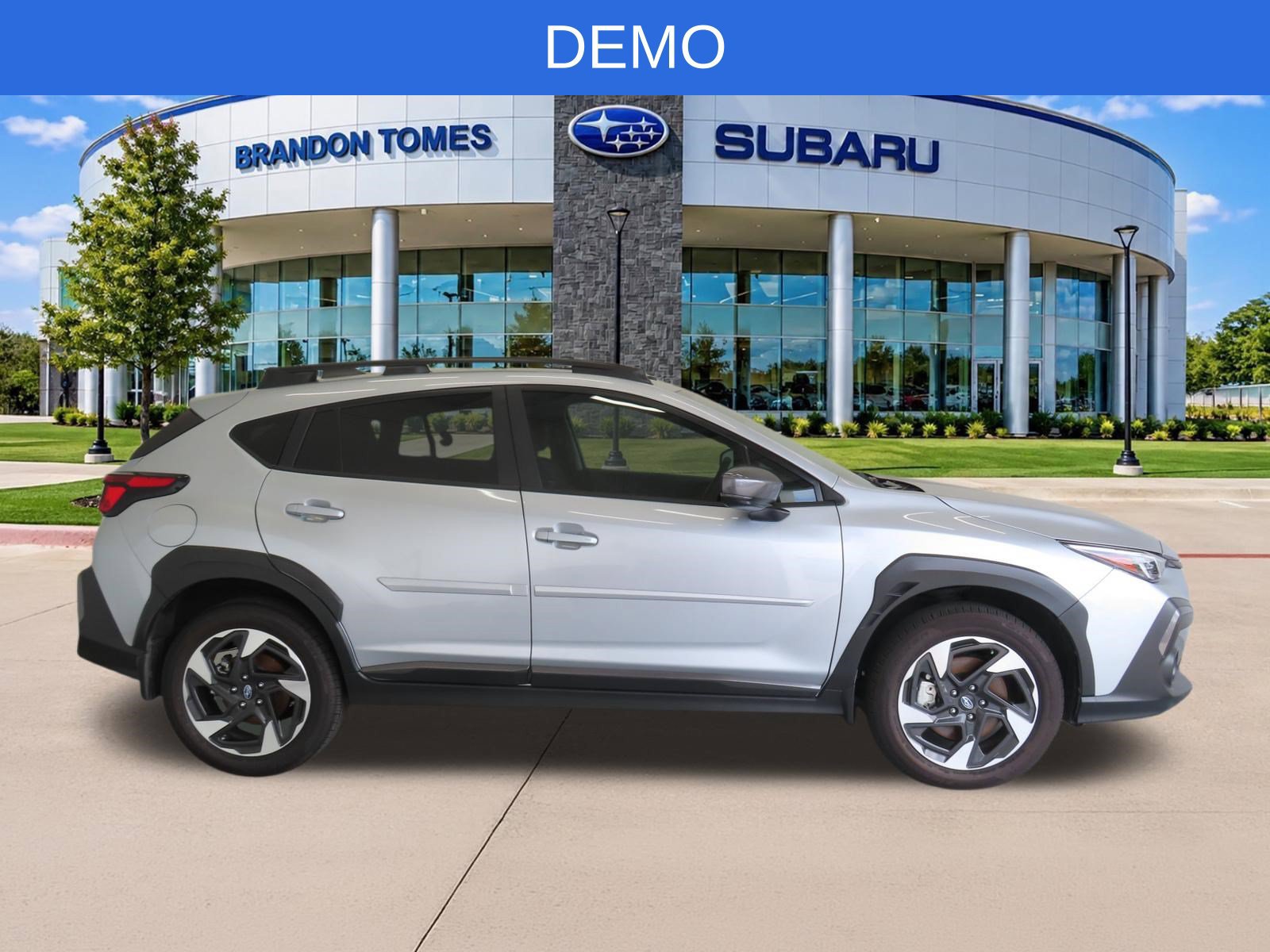 Used 2025 Subaru Crosstrek 2.5i Limited w/ Crosstrek Mirror Package AWD/4WD image 2