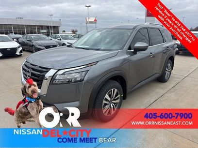 New 2025 Nissan Pathfinder SL