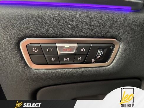 Used 2019 BMW X7 xDrive50i w/ Premium Package AWD/4WD image 20