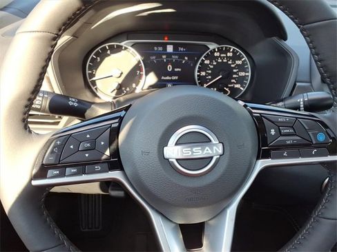 New 2025 Nissan Altima 2.5 SL image 11