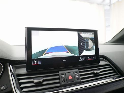 Used 2024 Audi Q5 e Prestige image 19