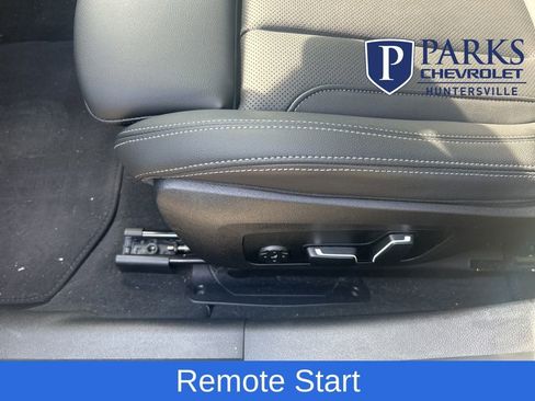 Used 2025 BMW M340i xDrive w/ Premium Package image 8