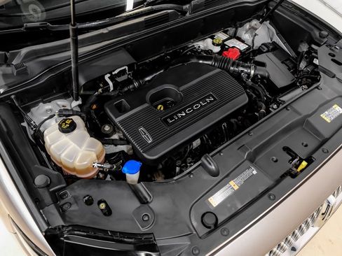 Used 2019 Lincoln Nautilus Reserve image 66