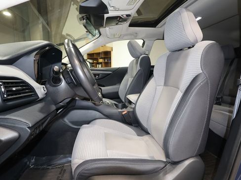 Used 2025 Subaru Outback Premium image 23