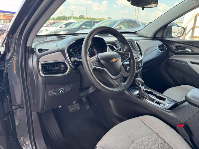 Used 2023 Chevrolet Equinox LT FWD image 16