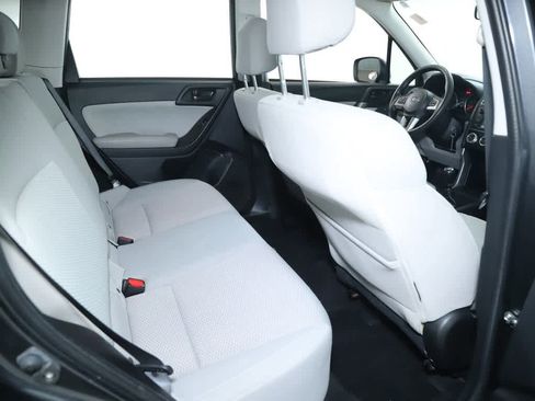 Used 2018 Subaru Forester 2.5i image 36