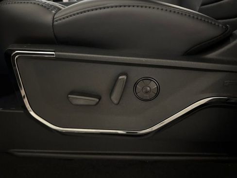 New 2026 Ford F450 Platinum w/ FX4 Off-Road Package image 30