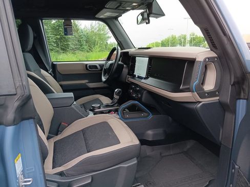 Used 2023 Ford Bronco Wildtrak AWD/4WD image 18