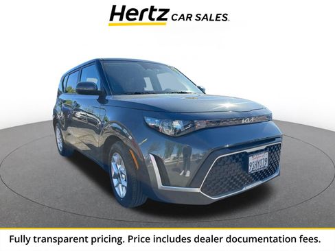 Used 2025 Kia Soul LX w/ LX Technology Package FWD image 1