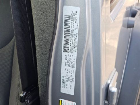 Used 2016 Jeep Wrangler Unlimited Sport image 35