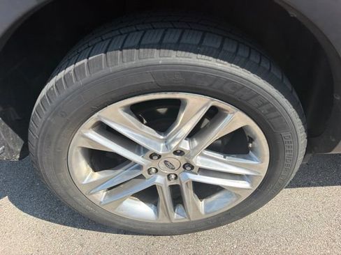 Used 2016 Ford Explorer Limited w/ Equipment Group 301A AWD/4WD image 11