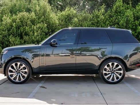 New 2026 Land Rover Range Rover SE AWD/4WD image 12