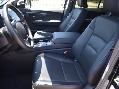 Used 2025 Honda Ridgeline RTL image 26
