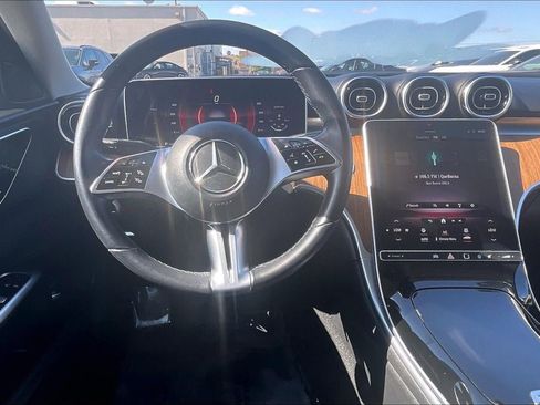 Used 2022 Mercedes-Benz C 300 Sedan image 5