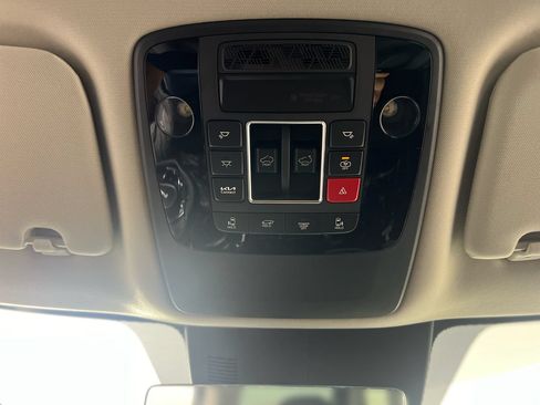 New 2027 Kia Carnival SX w/ Dark Edition Package FWD image 20