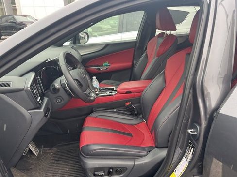 Used 2025 Lexus NX 350 F Sport w/ Accessory Package (2T) image 3