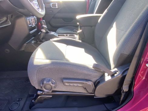 Certified 2024 Jeep Wrangler Sahara image 23