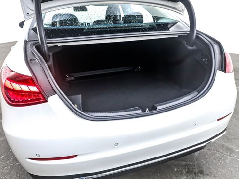 Used 2023 Mercedes-Benz C 300 Sedan image 21