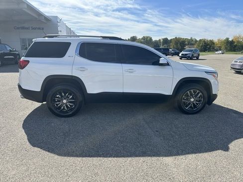 Used 2017 GMC Acadia SLT image 4