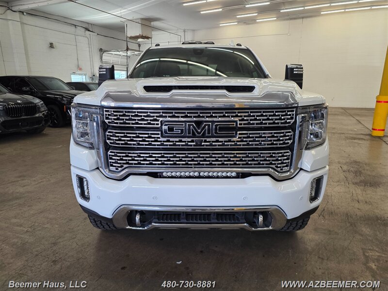 Used 2022 GMC Sierra 2500 Denali w/ Denali Ultimate Package AWD/4WD image 2