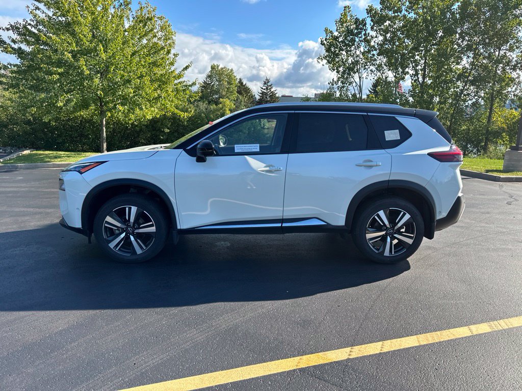 Used 2023 Nissan Rogue SL w/ SL Premium Package AWD/4WD image 6