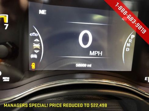 Used 2019 Jeep Grand Cherokee Altitude image 3