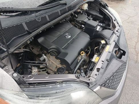 Used 2014 Toyota Sienna SE w/ SE Premium Package w/Entune image 19