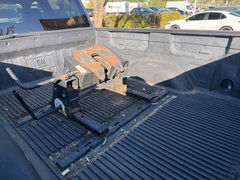 Used 2011 Chevrolet Silverado 2500 LTZ w/ LTZ Plus Package image 16