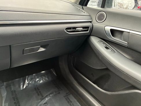 Used 2021 Hyundai Sonata SEL w/ Winter Weather Package image 34