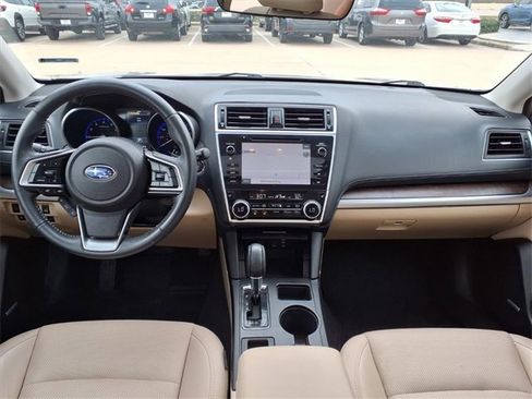 Used 2018 Subaru Outback 2.5i Limited image 5