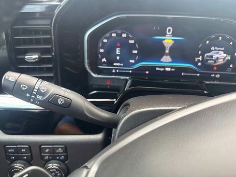 Used 2024 Chevrolet Silverado 1500 LT Trail Boss w/ LT Trail Boss Premium Package image 35