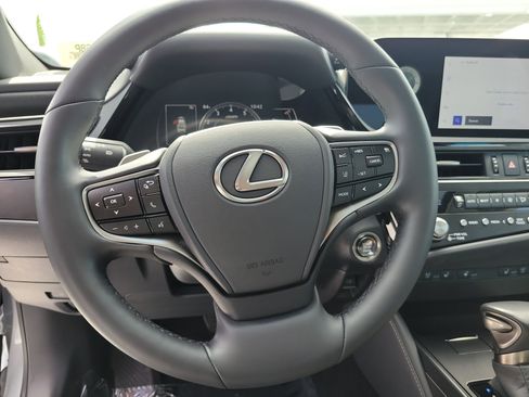 Certified 2025 Lexus ES 350 w/ Premium Package FWD image 27
