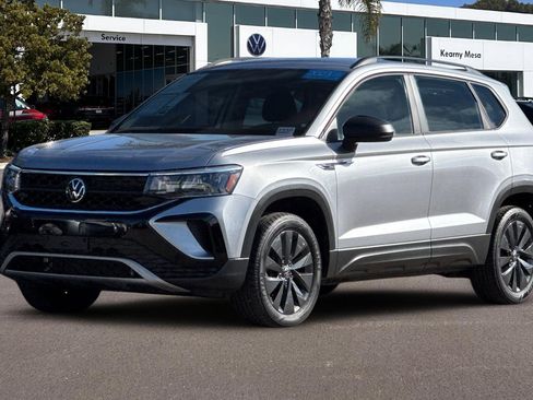 Used 2023 Volkswagen Taos S image 8