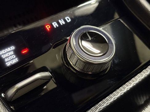 New 2026 Jeep Grand Cherokee L 4WD image 18